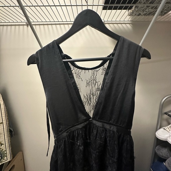 Brand new top sell!!! - Picture 2 of 3